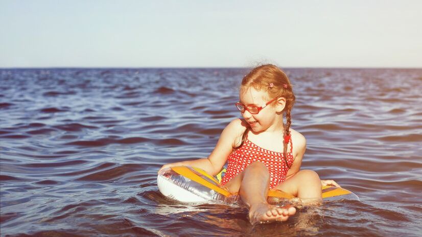 Как распознать опасность на море?