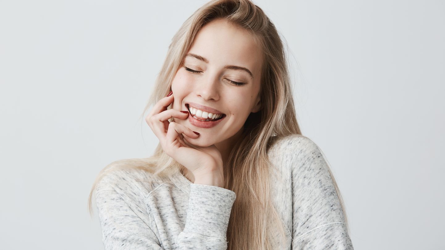 Что лучше брекеты или элайнеры: разница