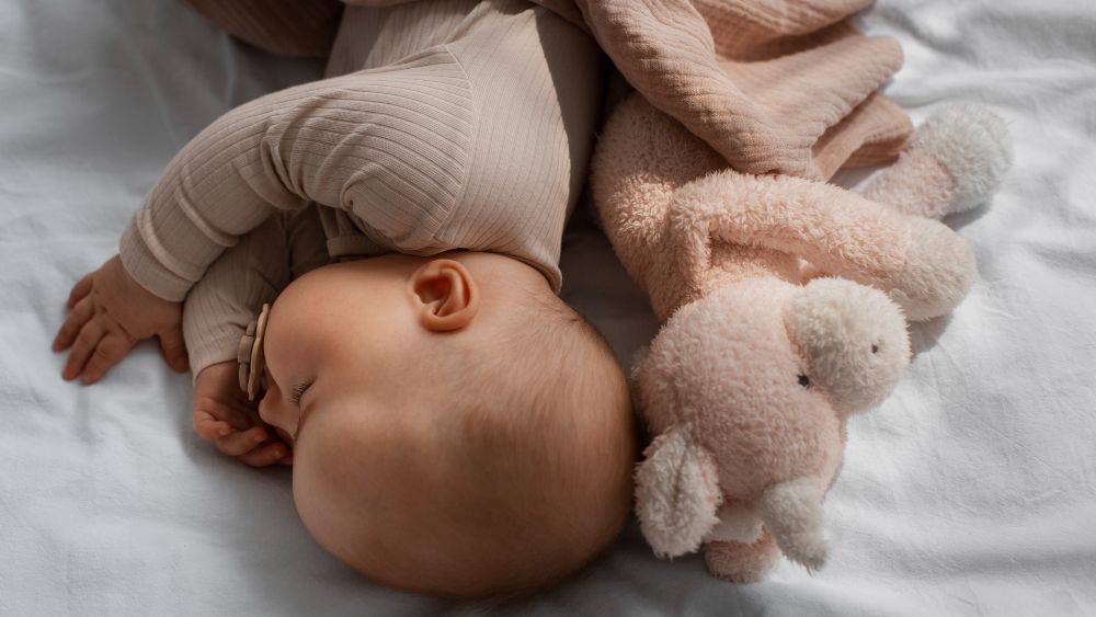 Про родничок - место без кости в черепе у младенца