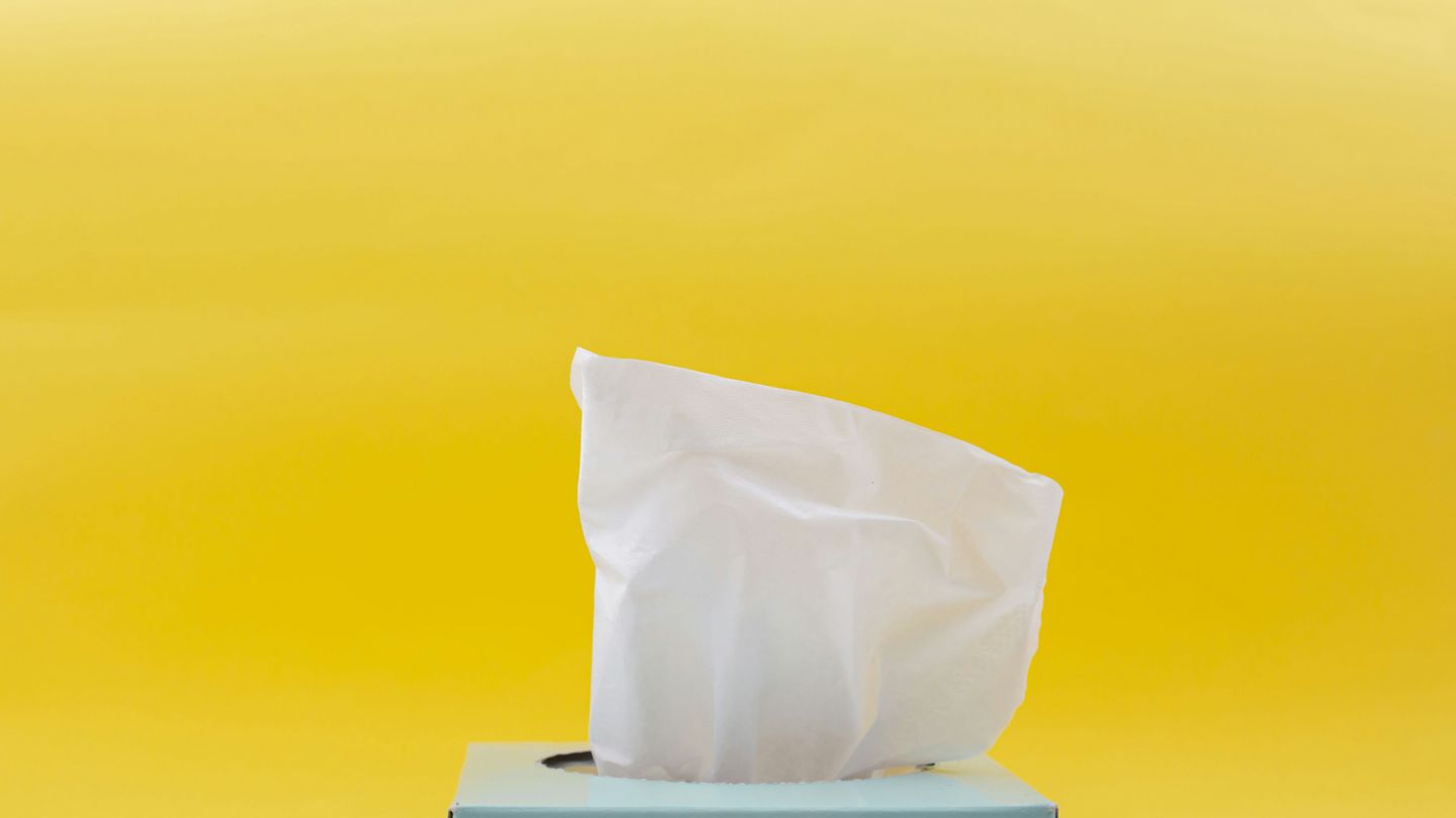 When does a child with a runny nose need antibiotics?