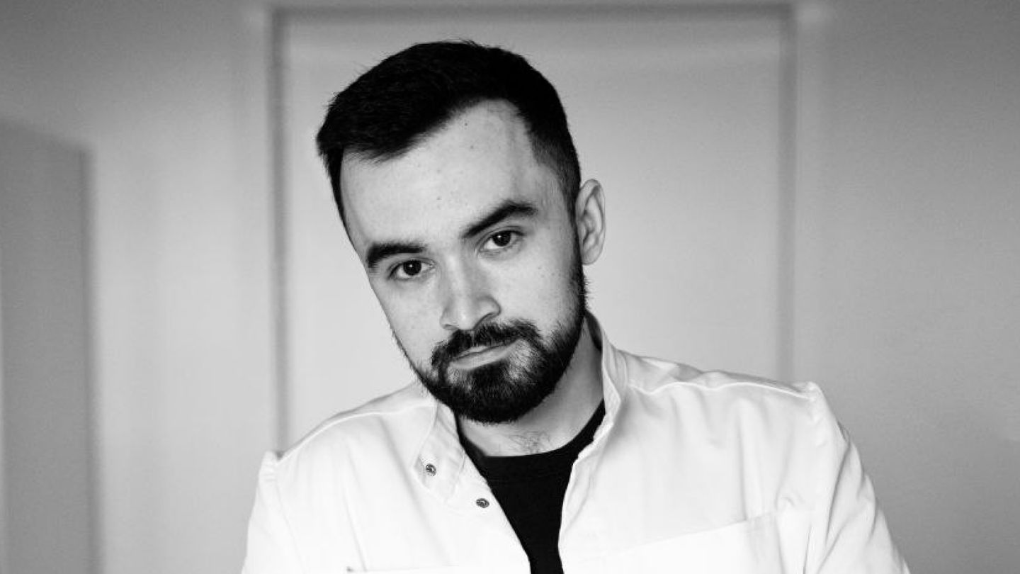 Когда гастроэнтеролог лечит кашель? Всё о «тихом» рефлюксе